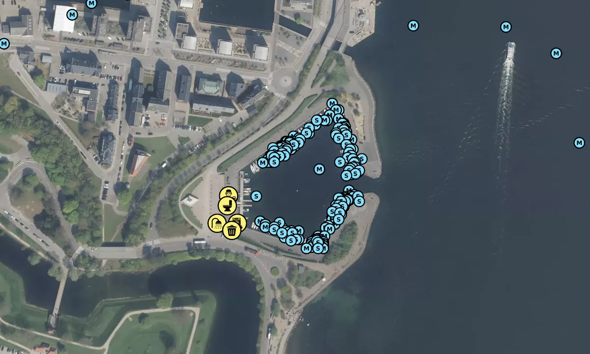 Satelite image of Langelinie Lystbådehavn