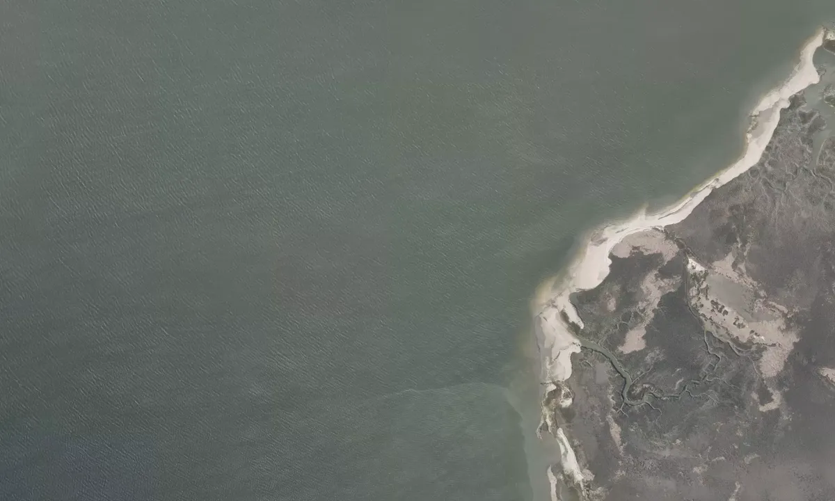 Satelite image of Ledge