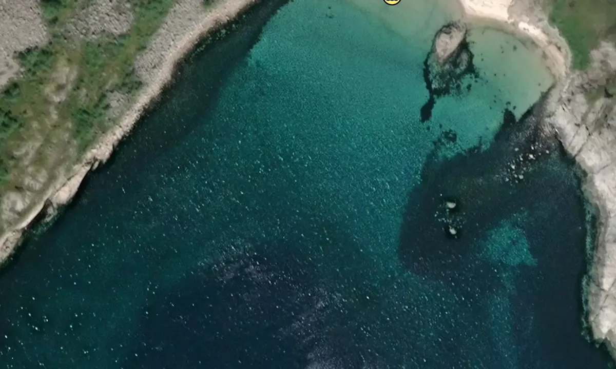 Satelite image of Leirvika, Fugløya