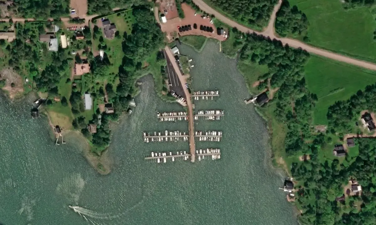 Flyfoto av Lervik Marina