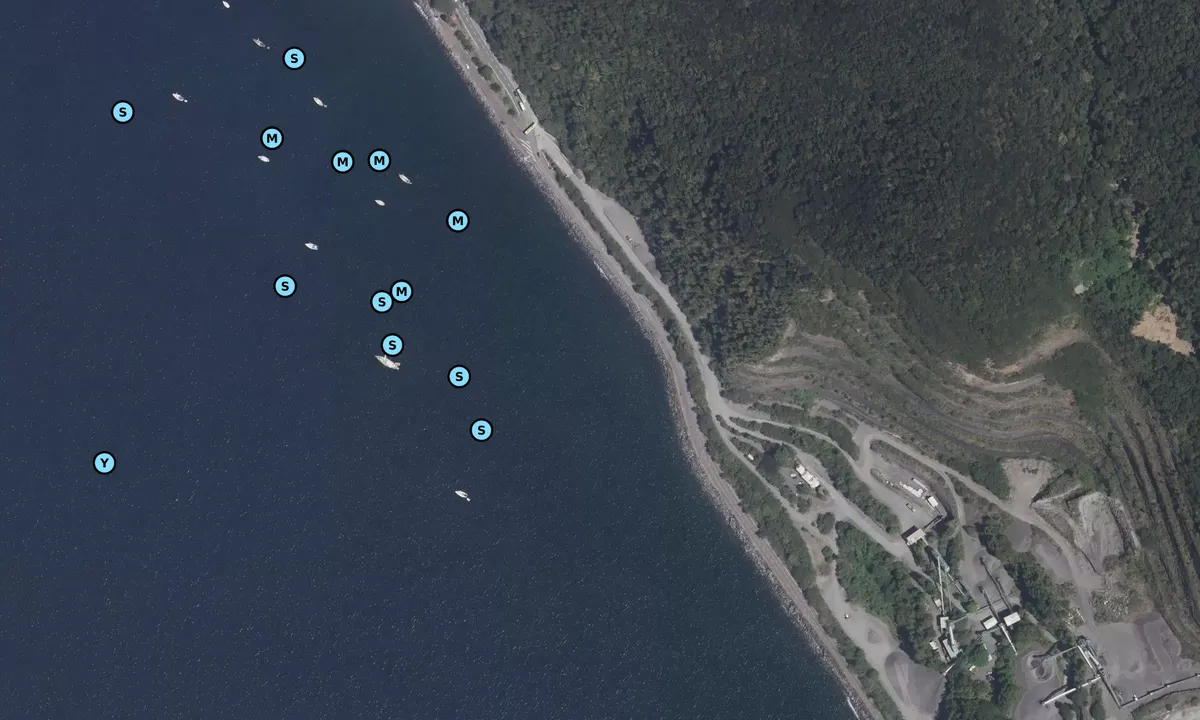 Satelite image of Les Roches Noire Pointe
