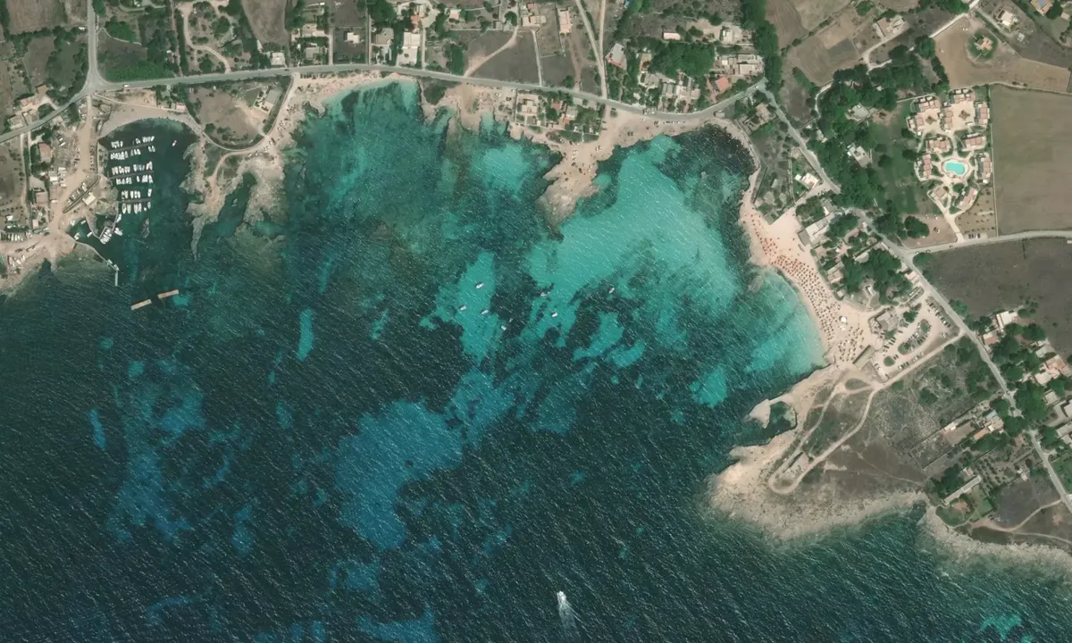 Flyfoto av Lido Burrone