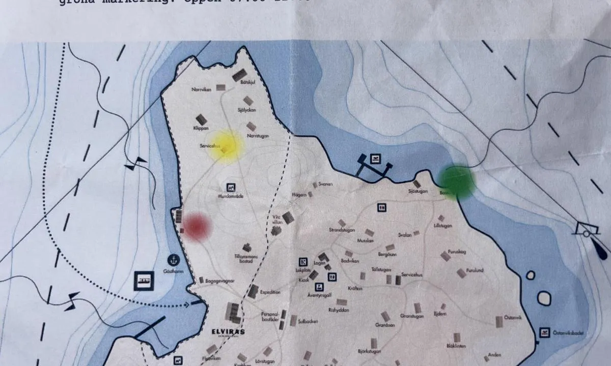 Lilla Brattön: {"base": "se", "no": "Kart over havn og fasiliteter.", "se": "Karta \u00f6ver hamn och faciliteter.", "en": "Map of the harbour and facilities.", "da": "Kort over havn og faciliteter.", "fr": "Carte du port et des installations.", "de": "Karte vom Hafen und den Einrichtungen.", "es": "Mapa del puerto y sus instalaciones.", "it": "Mappa del porto e dei servizi.", "pt": "Mapa do porto e instala\u00e7\u00f5es.", "nl": "Kaart van de haven en faciliteiten.", "pl": "Mapa portu i udogodnie\u0144.", "uk": "\u041a\u0430\u0440\u0442\u0430 \u0433\u0430\u0432\u0430\u043d\u0456 \u0442\u0430 \u043f\u043e\u0441\u043b\u0443\u0433.", "ro": "Hart\u0103 a portului \u0219i facilit\u0103\u021bilor.", "tr": "Liman ve tesislerin haritas\u0131.", "el": "\u03a7\u03ac\u03c1\u03c4\u03b7\u03c2 \u03c4\u03bf\u03c5 \u03bb\u03b9\u03bc\u03b1\u03bd\u03b9\u03bf\u03cd \u03ba\u03b1\u03b9 \u03c4\u03c9\u03bd \u03b5\u03b3\u03ba\u03b1\u03c4\u03b1\u03c3\u03c4\u03ac\u03c3\u03b5\u03c9\u03bd.", "cs": "Mapa p\u0159\u00edstavu a za\u0159\u00edzen\u00ed.", "hu": "T\u00e9rk\u00e9p a kik\u00f6t\u0151r\u0151l \u00e9s a l\u00e9tes\u00edtm\u00e9nyekr\u0151l.", "fi": "Sataman ja palveluiden kartta.", "bg": "\u041a\u0430\u0440\u0442\u0430 \u043d\u0430 \u043f\u0440\u0438\u0441\u0442\u0430\u043d\u0438\u0449\u0435\u0442\u043e \u0438 \u0441\u044a\u043e\u0440\u044a\u0436\u0435\u043d\u0438\u044f\u0442\u0430.", "sr": "Karta luke i objekata.", "et": "Kaart sadamast ja rajatistest.", "lv": "Ostas un \u0113rt\u012bbu karte.", "lt": "\u017dem\u0117lapis uosto ir patogum\u0173."}