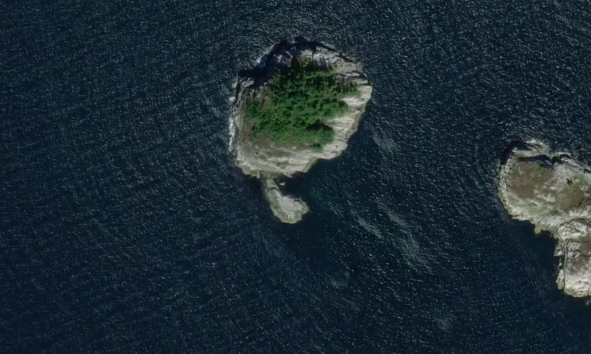 Satelite image of Litloksen