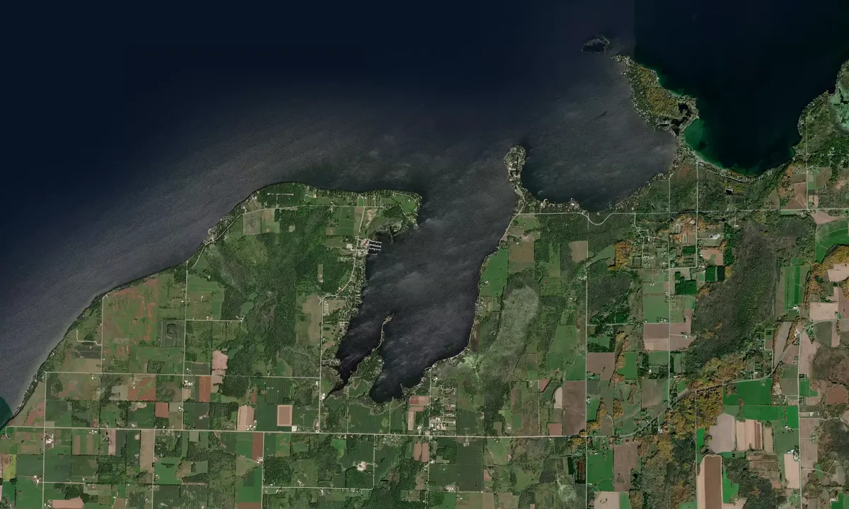 Flyfoto av Little Sturgeon Bay