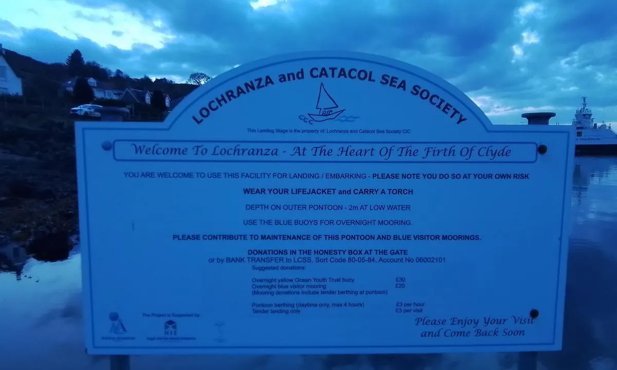 Lochranza Pontoon