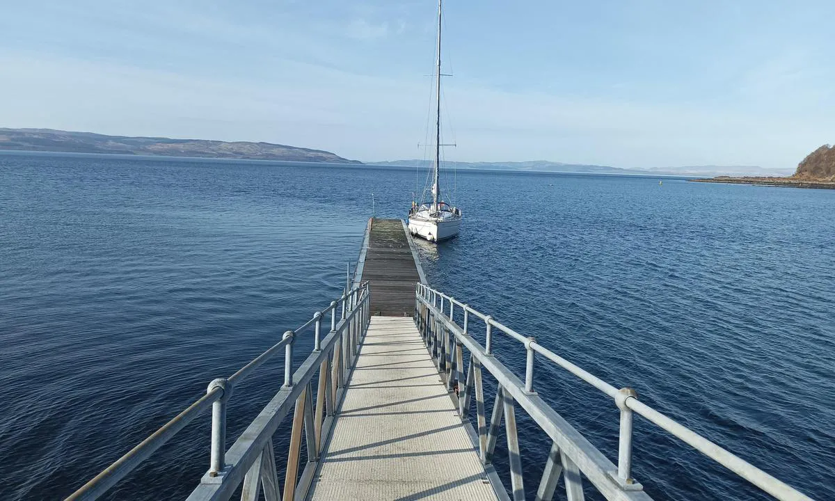 Lochranza Pontoon: The pontoon has been ok.