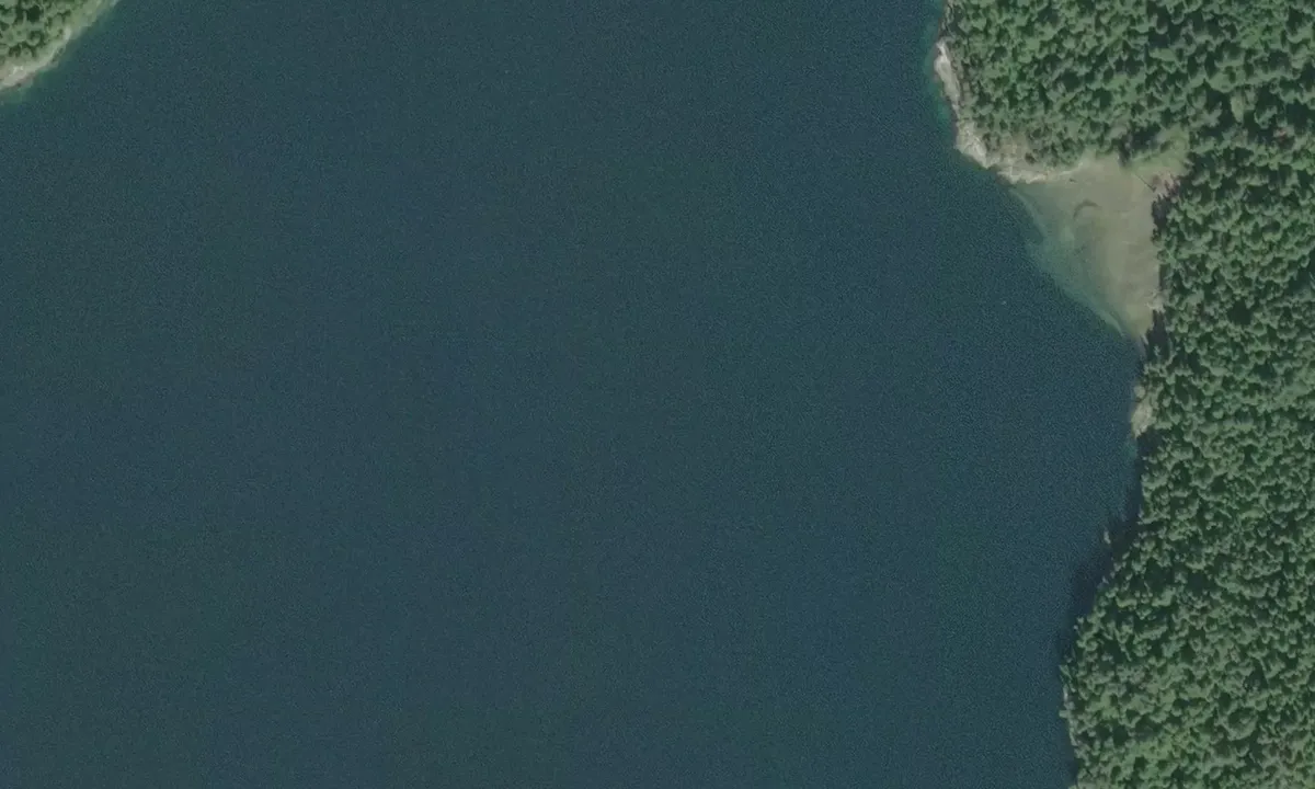 Satelite image of Loretta Island