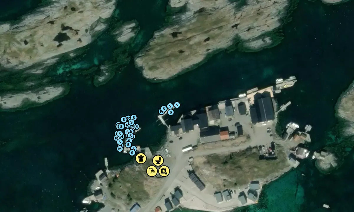 Satelite image of Lovund, Hamnholmen