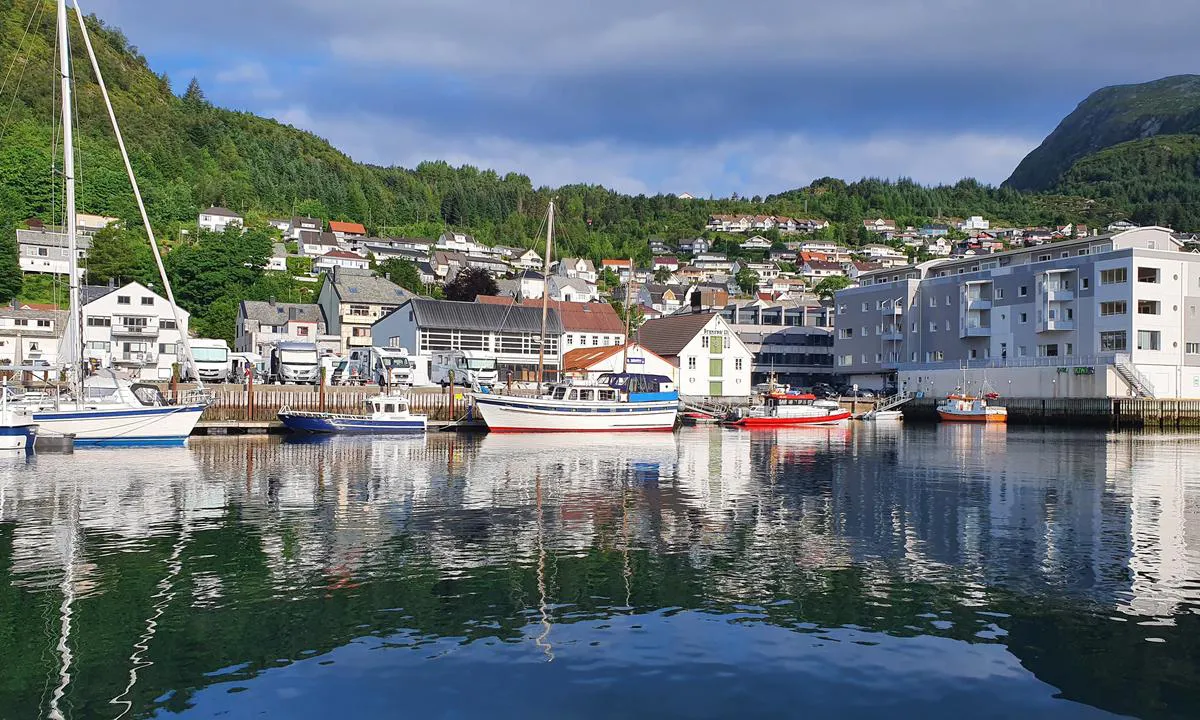 Måløy havn, alle fasiliteter.