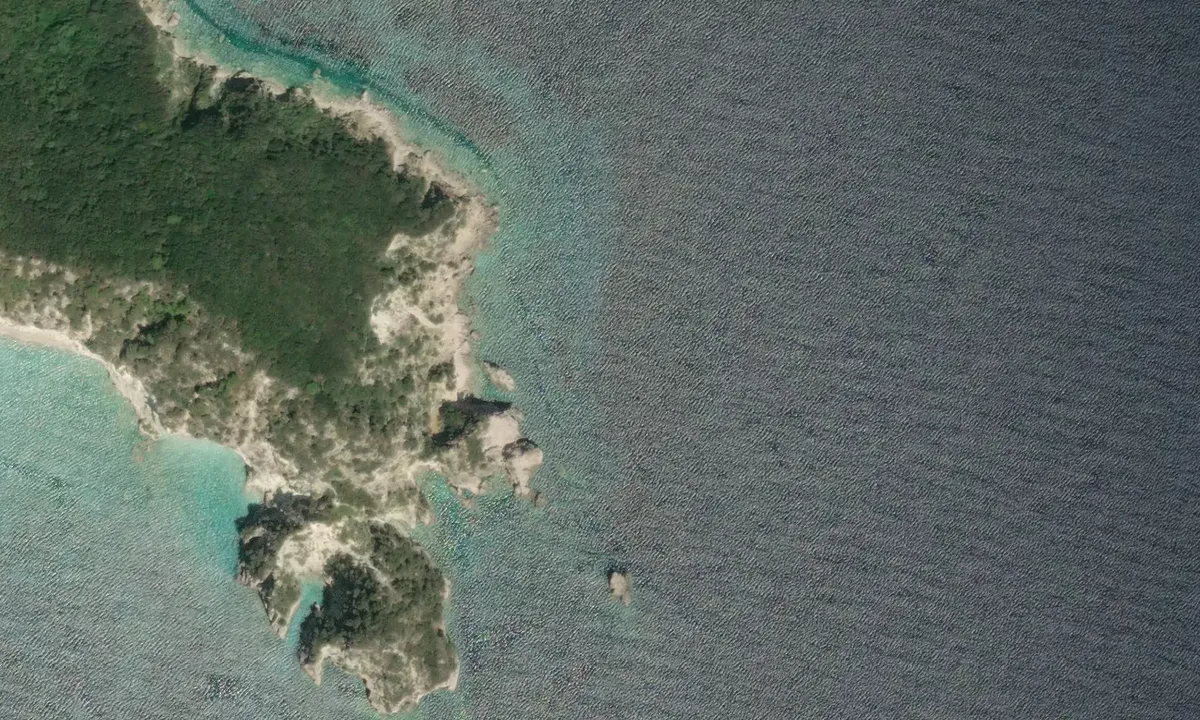 Satelite image of Marathonísi