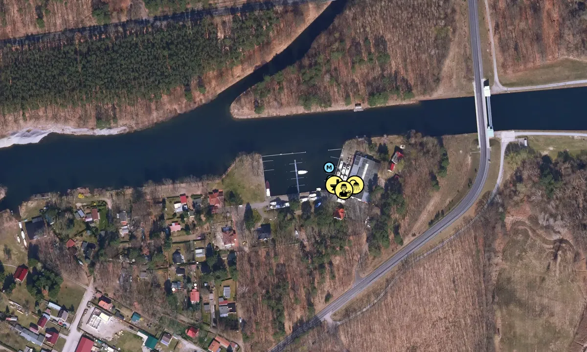 Satelite image of Marienhafen am werbeliner Kreuz