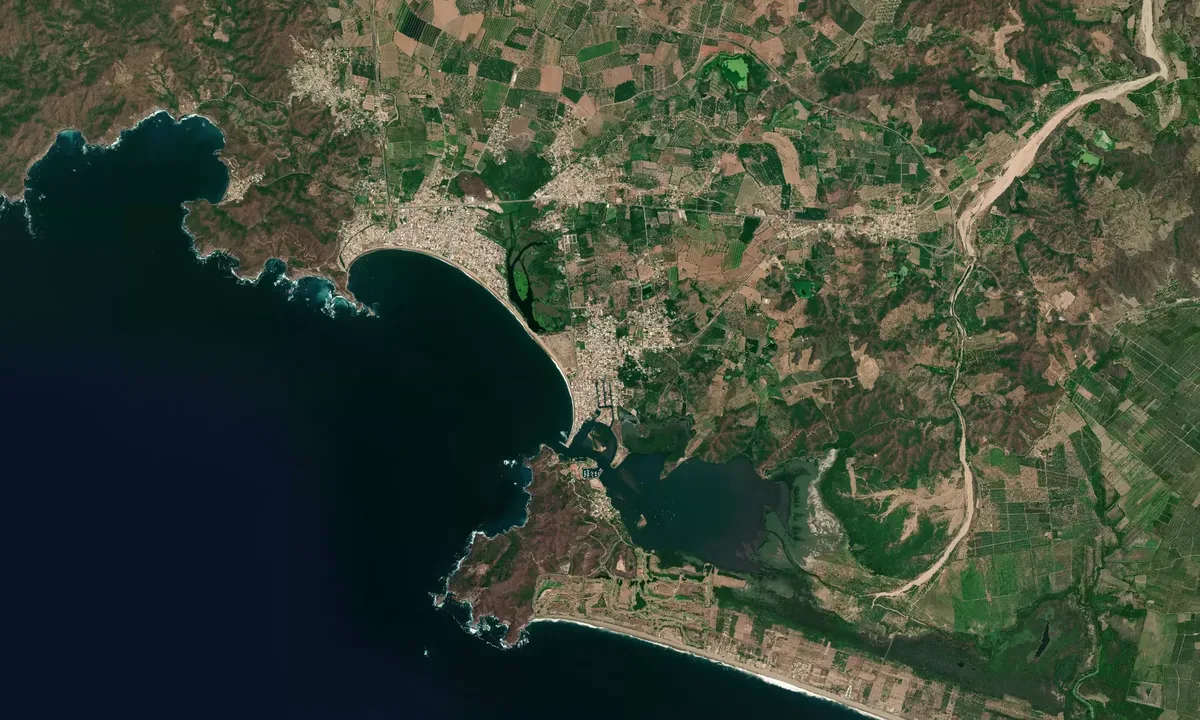 Flyfoto av Marina Cabo Blanco