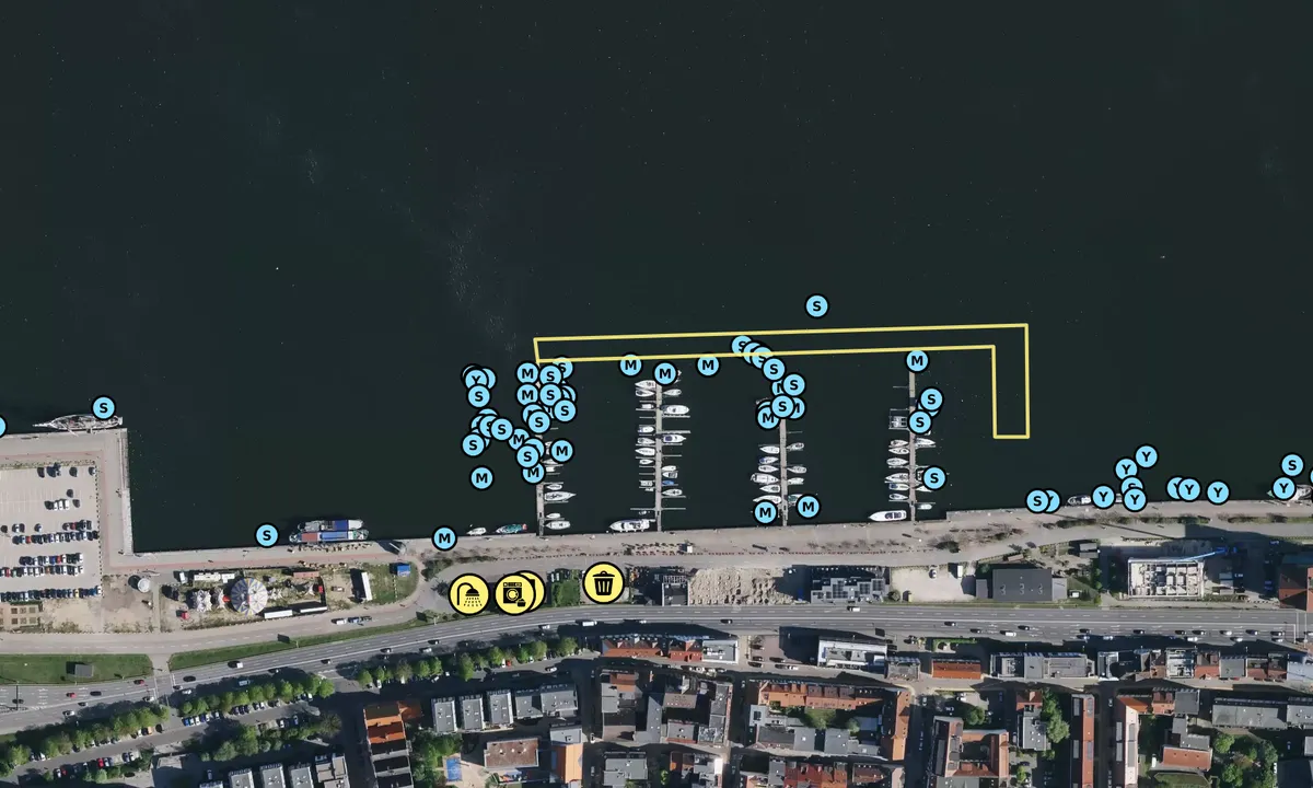 Satelite image of Marina im Stadhafen