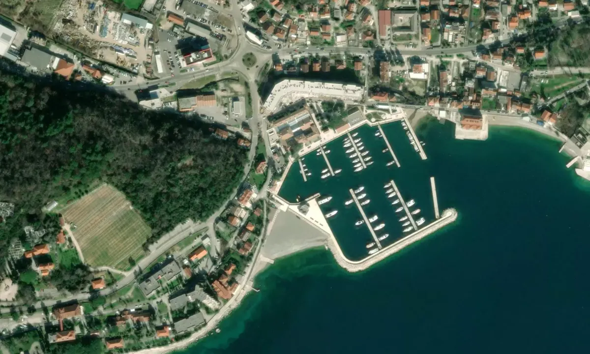 Flyfoto av Marina Lazure