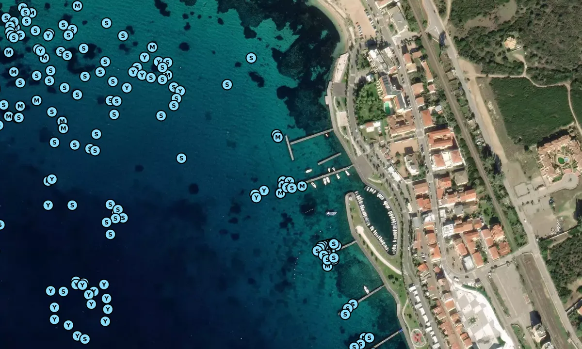 Satelite image of Marina Mare Fun - Golfo Aranci