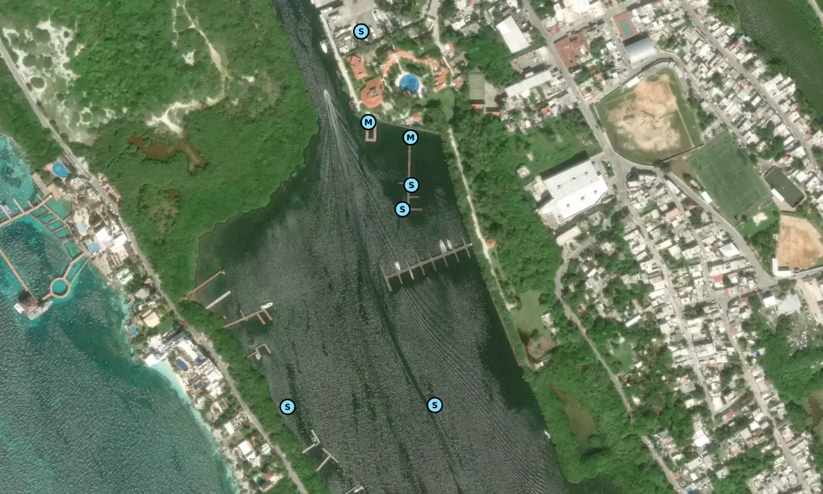 Satelite image of Marina Puerto Isla Mujeres
