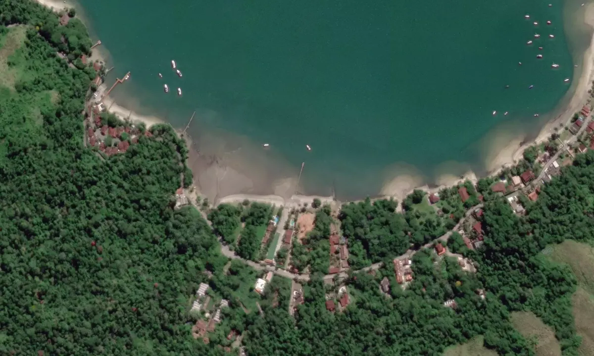 Flyfoto av Marina Retiro