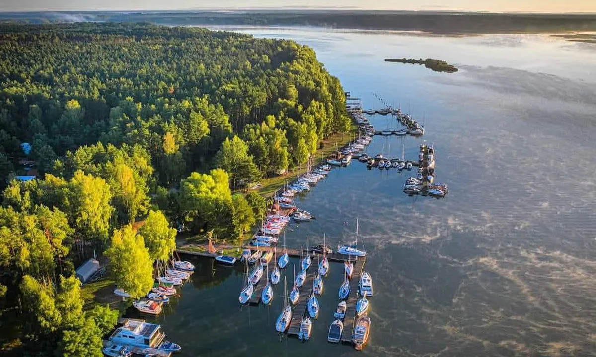 Tazbirowo Rodzinny Port Jachtowy