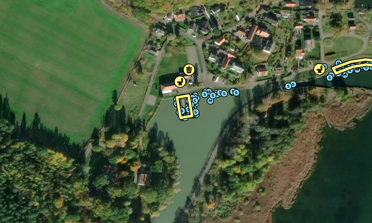 Satelite image of Mem