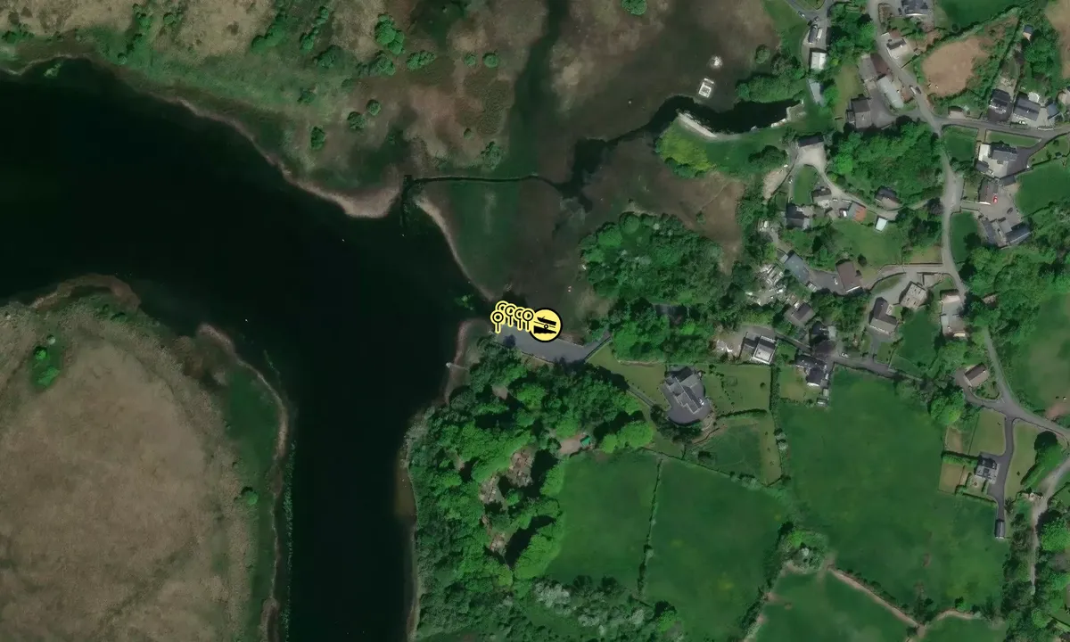 Satelite image of Menlo pier