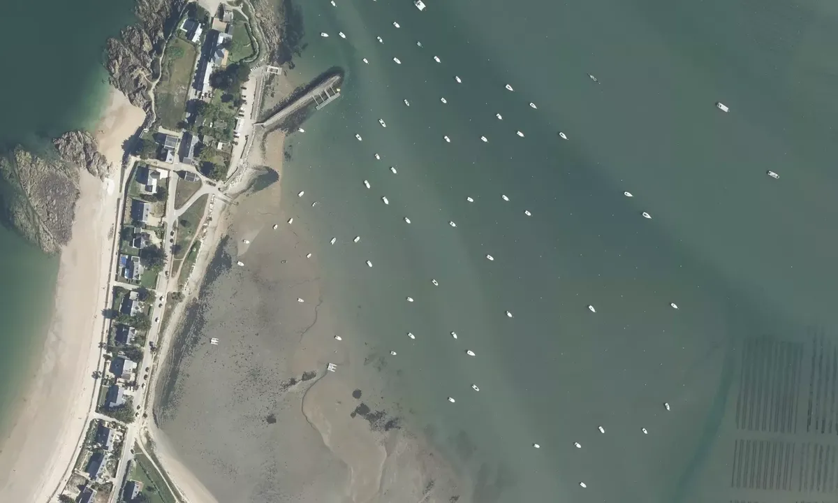Satelite image of Merquel