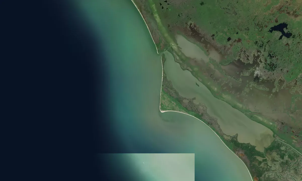 Flyfoto av Middle Cape - 1