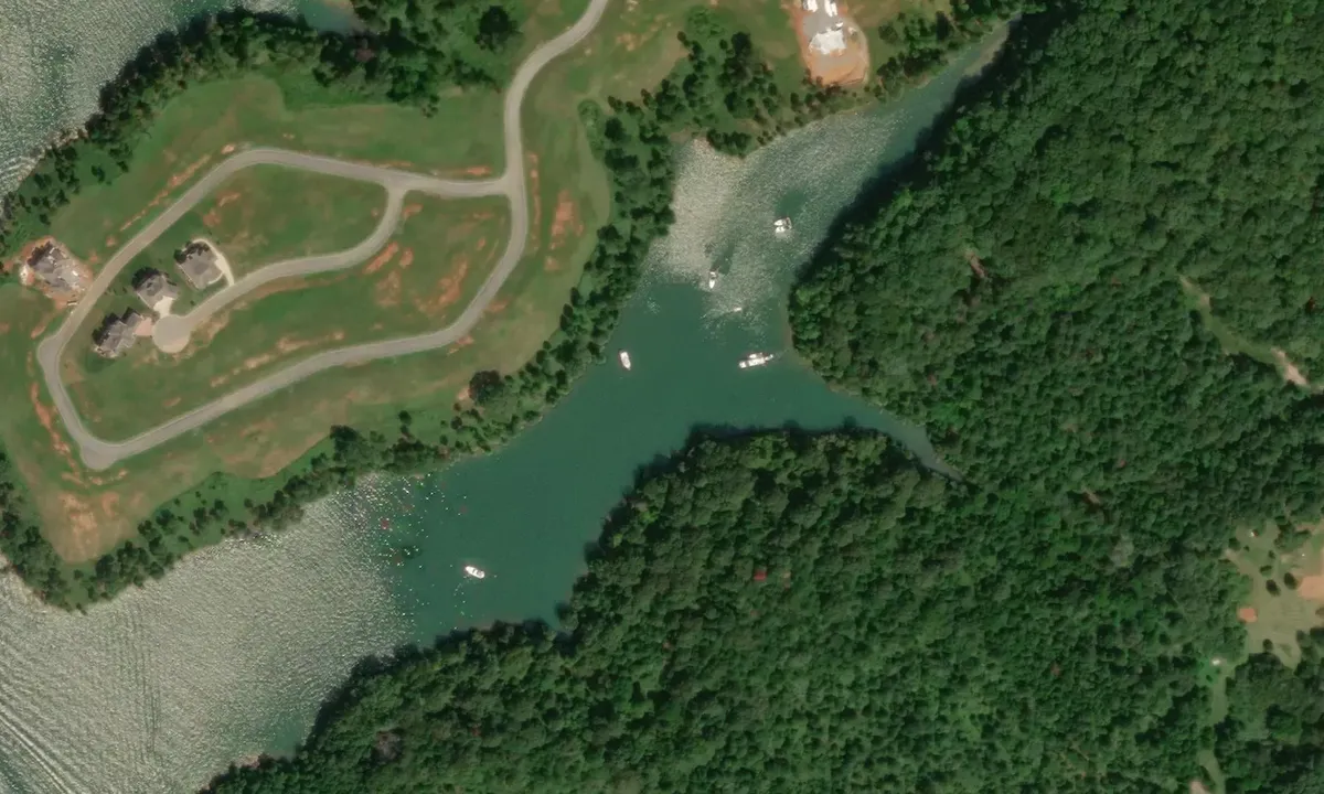 Satelite image of MM 5