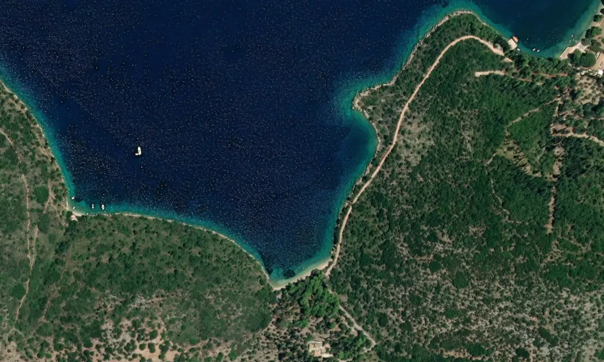 Flyfoto av Mnimata Beach
