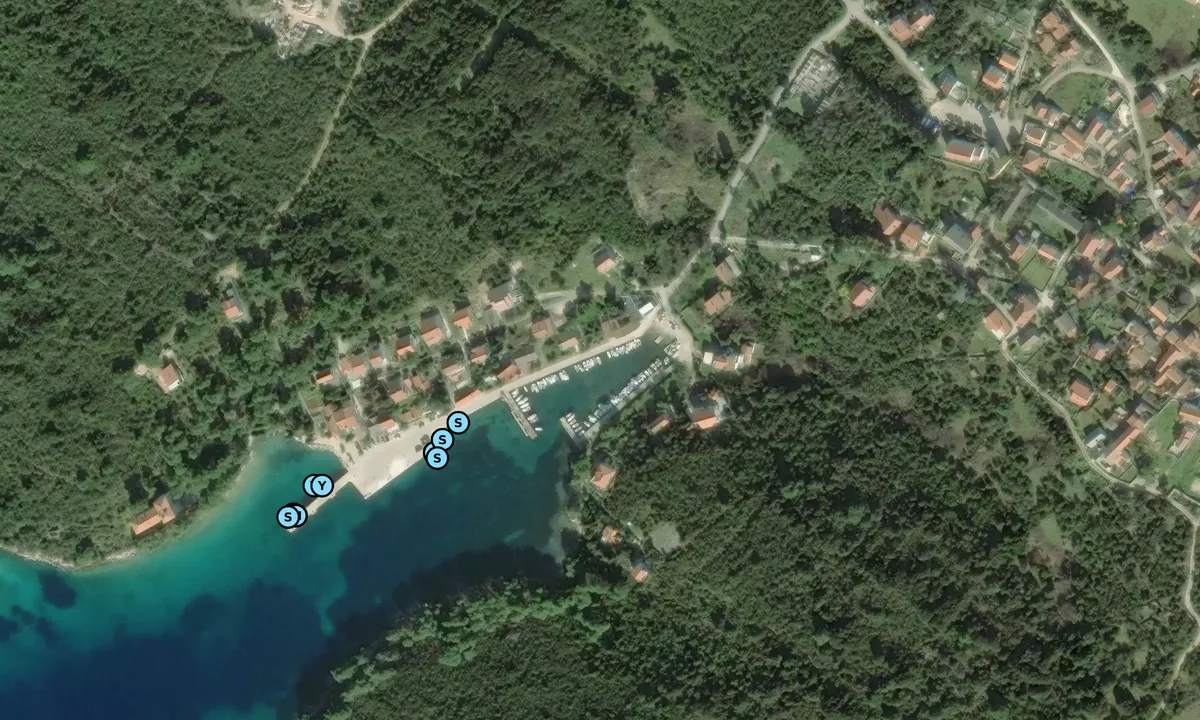 Satelite image of Molat