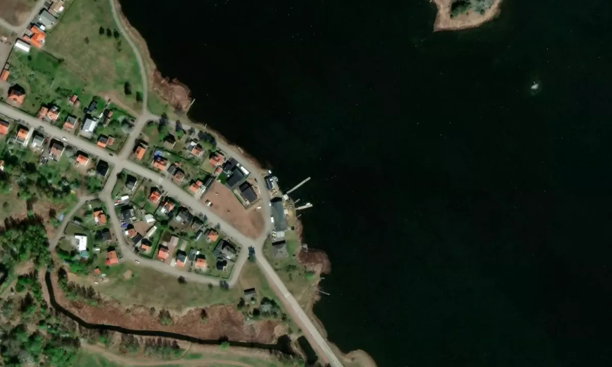 Flyfoto av Mönsterås - Båtvarvet