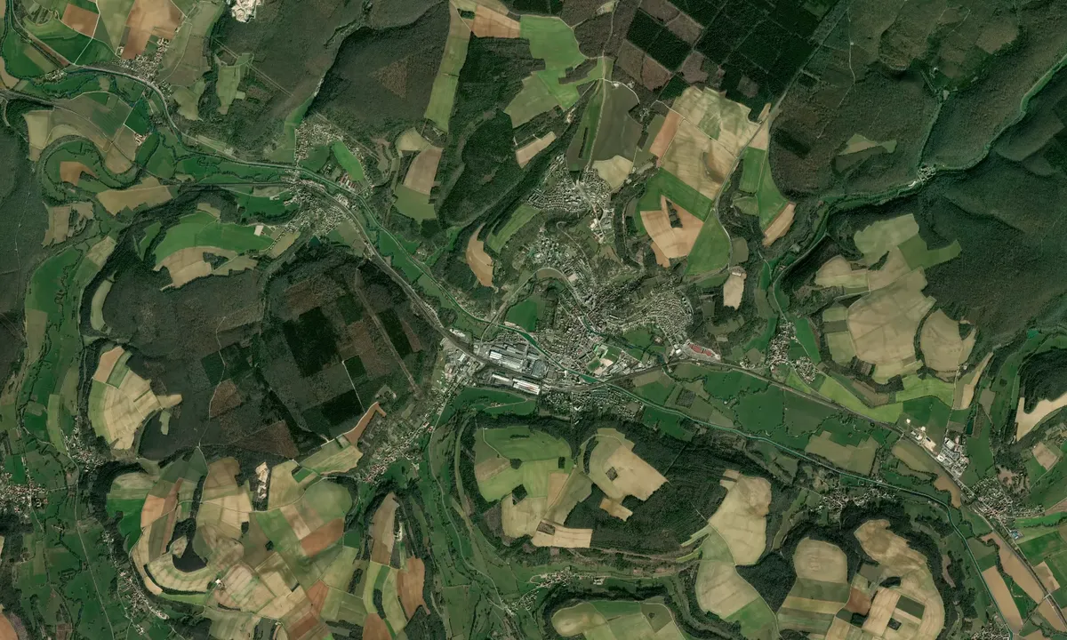 Flyfoto av Montbard #1