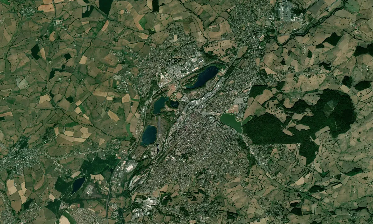Flyfoto av Montceau les Mines