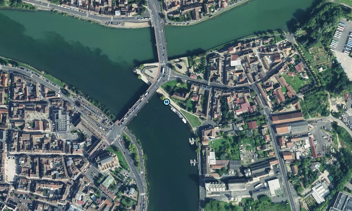Satelite image of Montereau-Fault-Yonne (guest moorings)