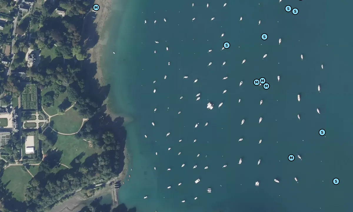 Satelite image of Montmarin