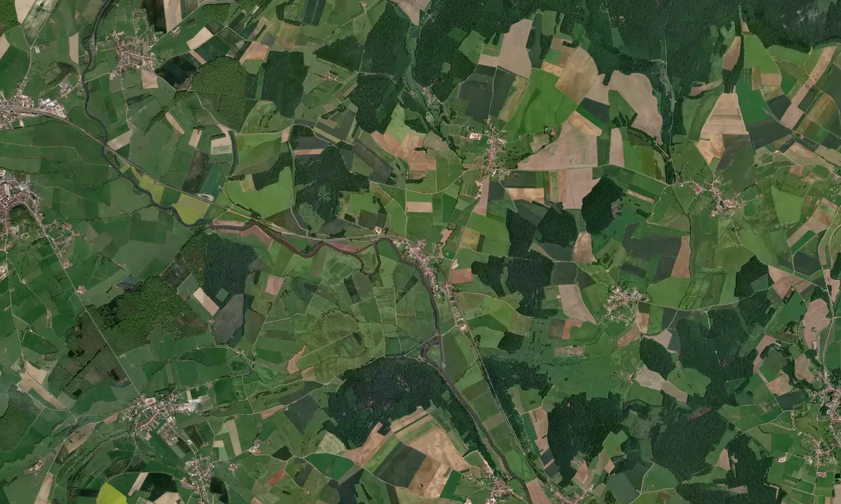 Flyfoto av Montureux-les-Baulay (free dock)