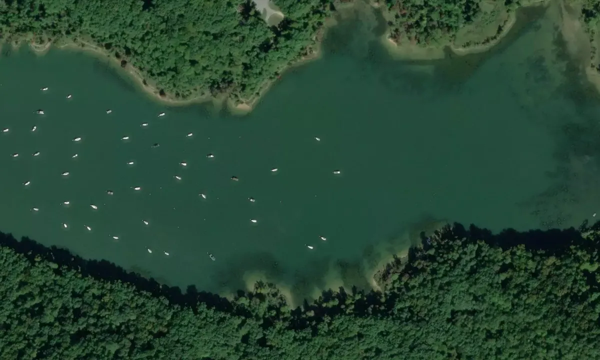 Satelite image of Mooring field