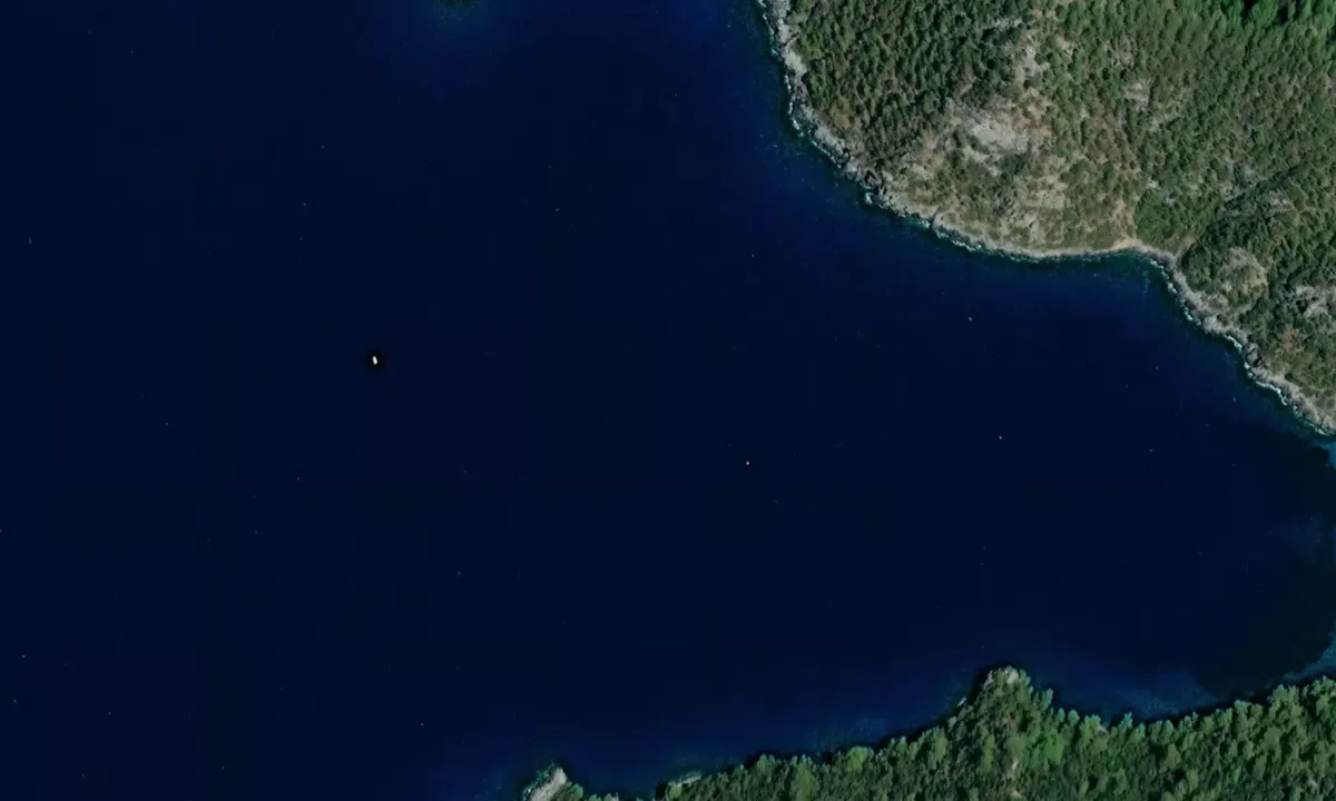 Flyfoto av Mooring (Iron Tank)