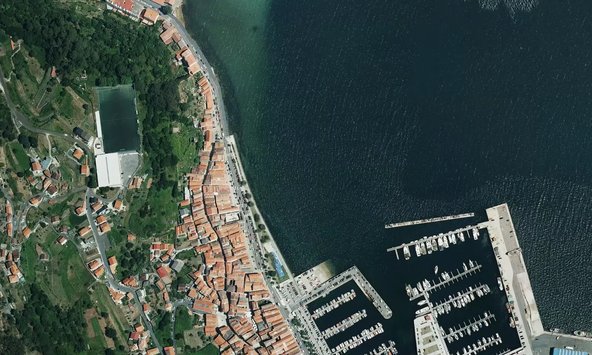 Flyfoto av Muradana