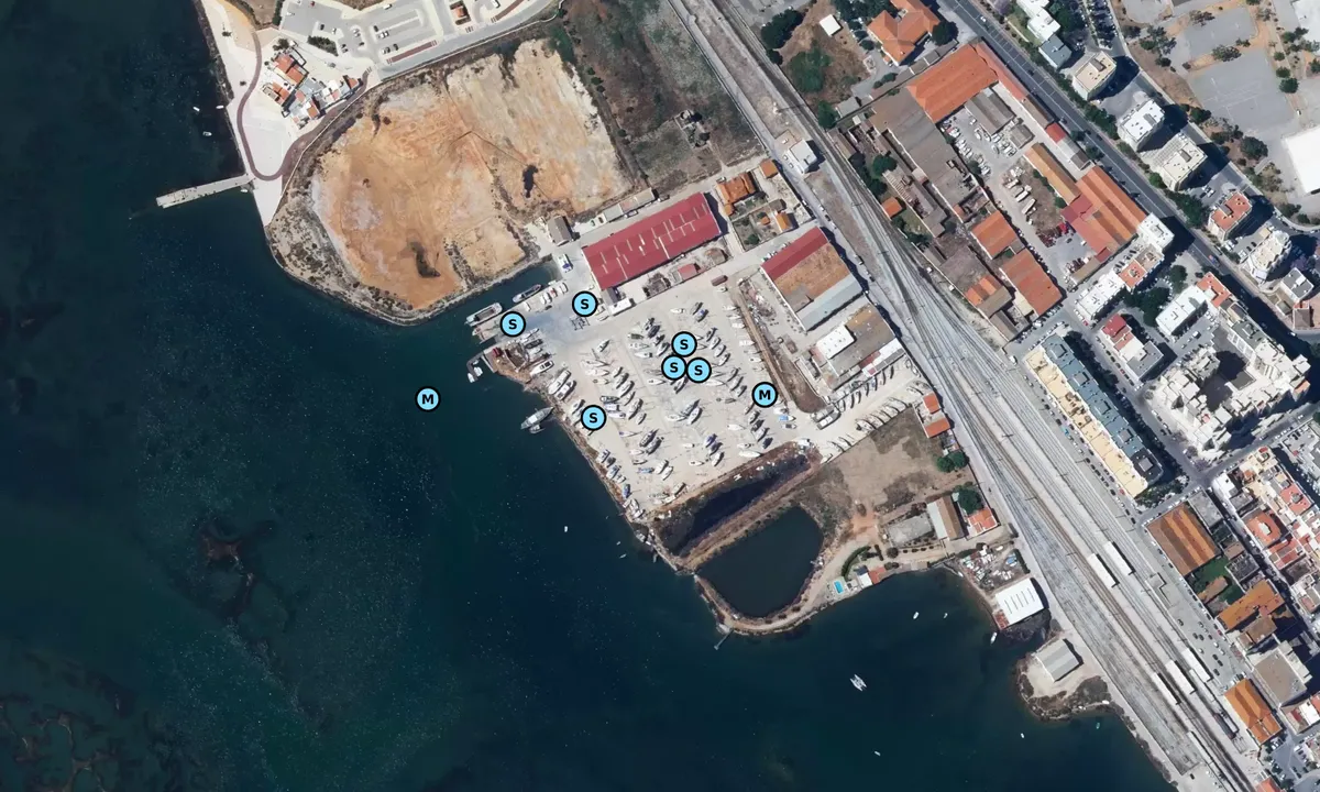 Satelite image of Nave pegos (Bruce's Yard)