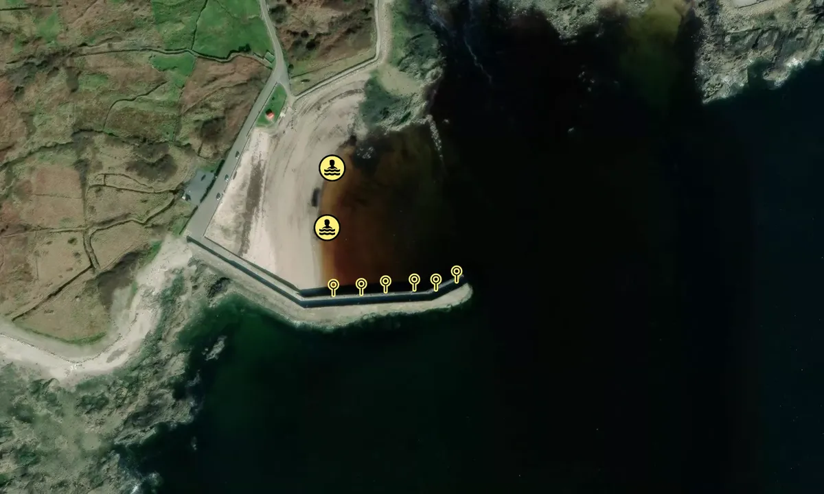 Satelite image of New Spiddal pier