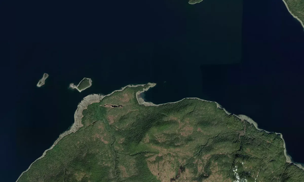 Flyfoto av Nismeni Cove