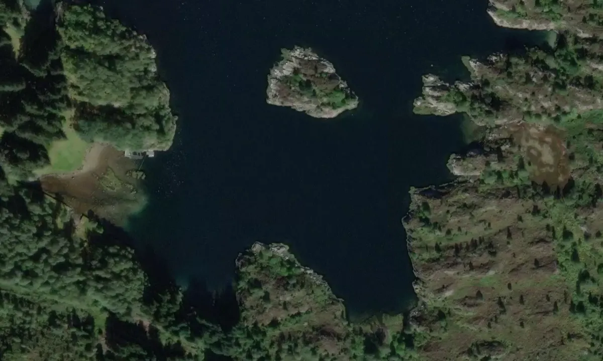Flyfoto av Notholmen - Nevedal