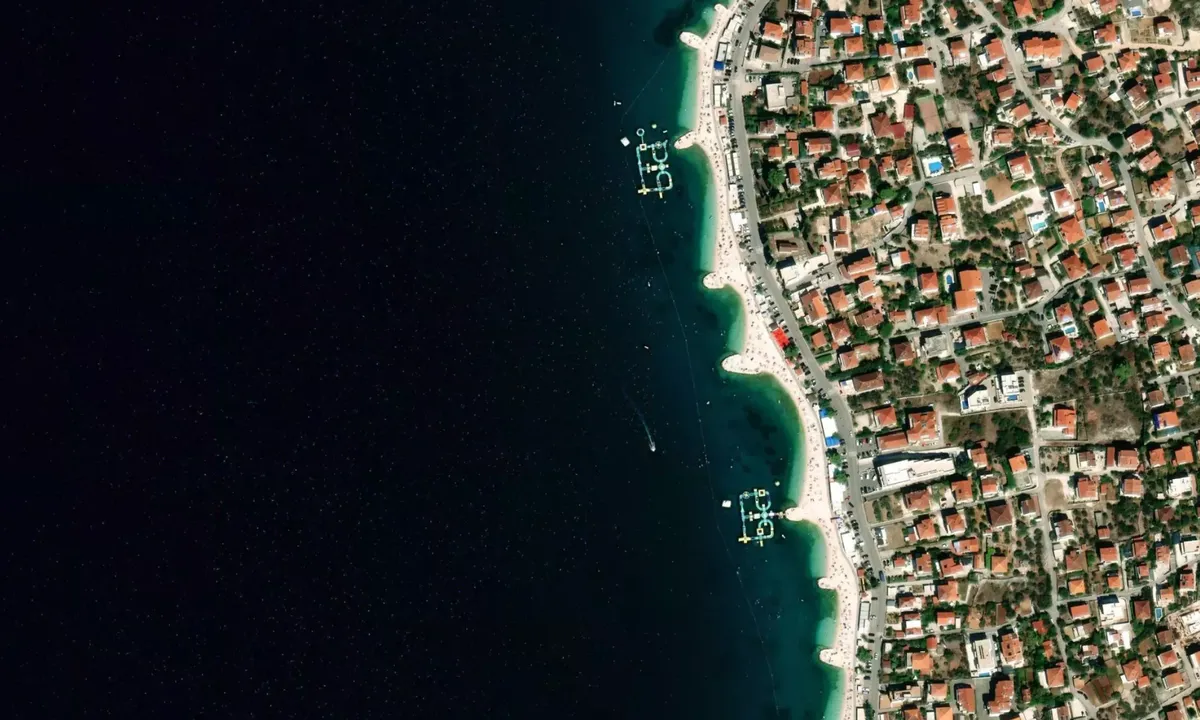 Flyfoto av Okrug Gornji Beach