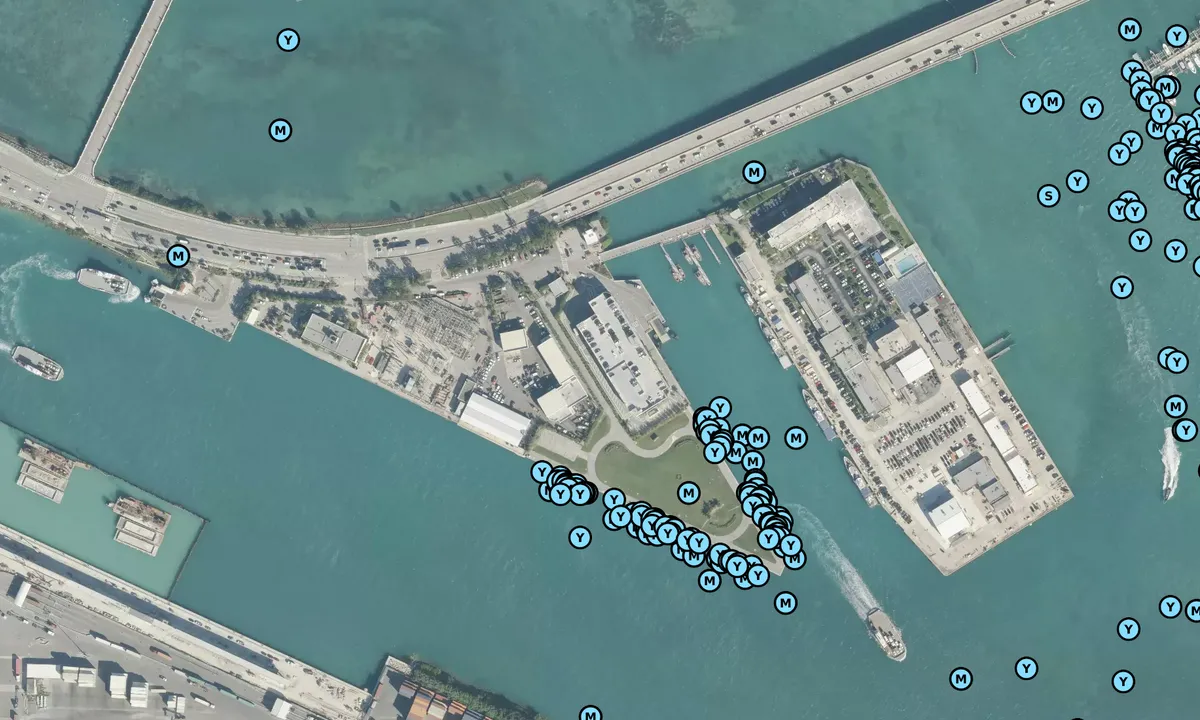 Satelite image of One Island Park Marina