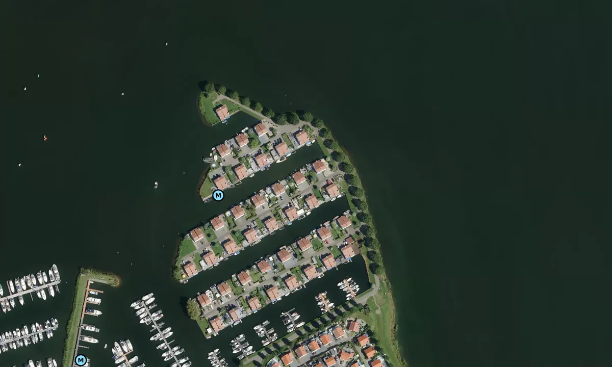 Satelite image of Oolderhuuske Marina