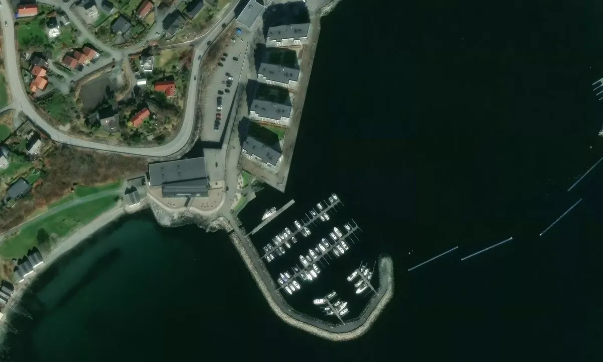 Satelite image of Os Hamn