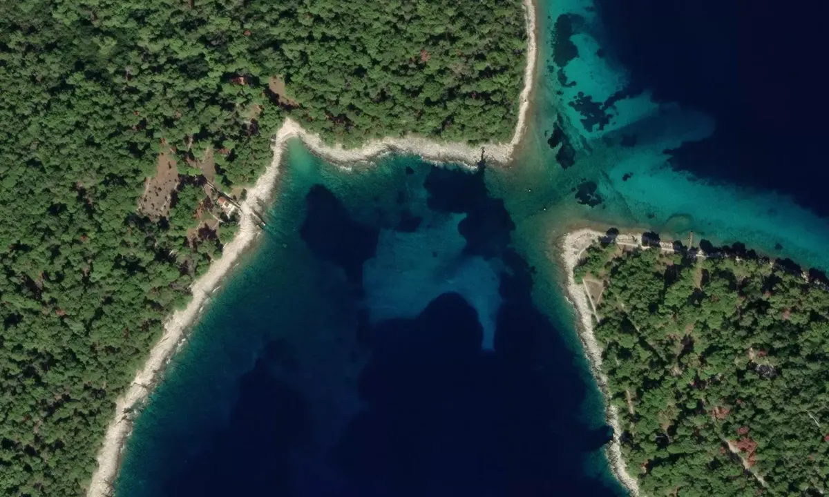 Satelite image of Otok Koludarc - Mali Losinj