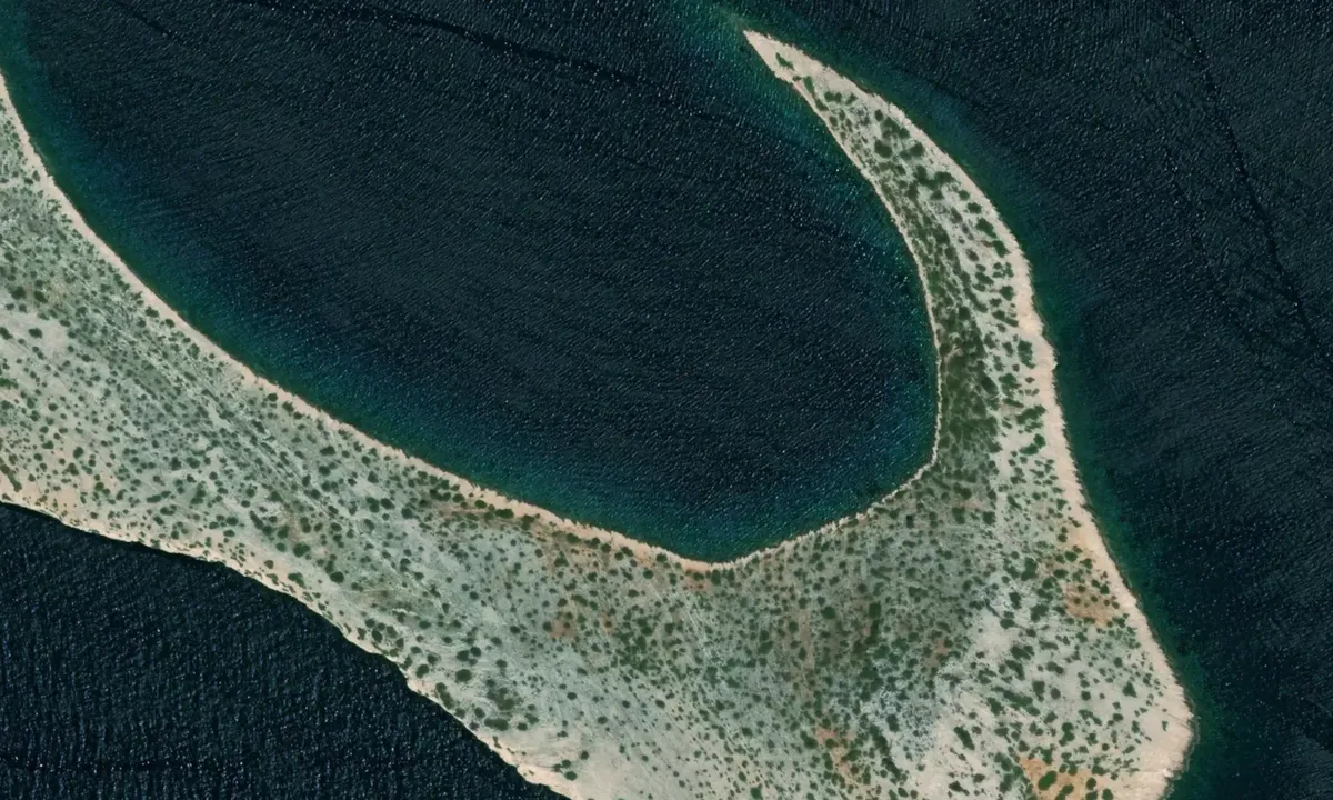 Flyfoto av Otok Mana Est