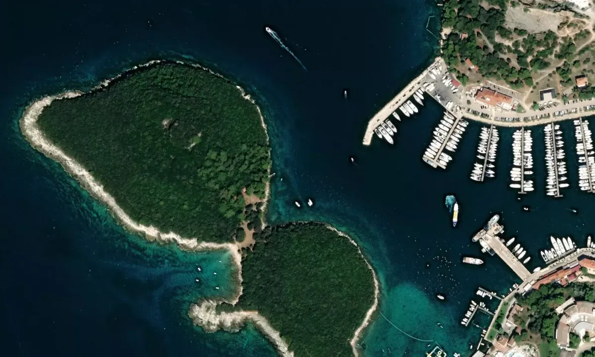 Flyfoto av Otok Sveti Juraj